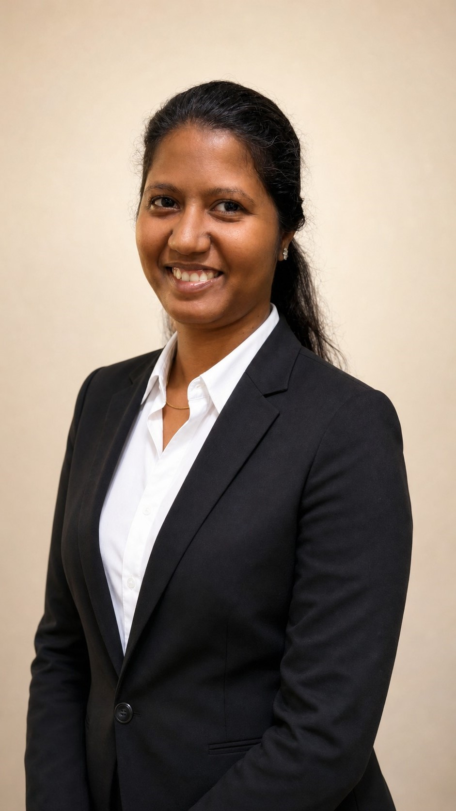 Adv. Nikita Bhojane